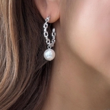 シルバー | チェーンフープパールピアス emouv by | BUYSENSE