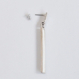 オーロラロングスクエアピアス emouv by | BUYSENSE | 詳細画像3 