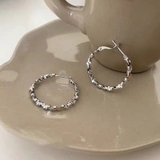 2 タイプ選べる 質感煌めきフープピアス | Carpe diem | 詳細画像3 