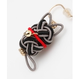 【カヤ】水引猫ピアス | アミナコレクション  | 詳細画像1 