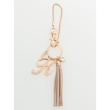 K | 【Kahiko】イニシャルゴールドバッグチャーム | アミナコレクション