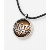 ブラウン | 【チャイハネ】ロータスフレームネックレス | アミナコレクション