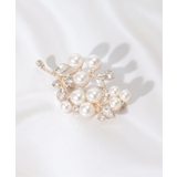 オフホワイト | 【フォーマル対応】ブローチ２５ | ikka 