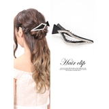 ヘアアクセサリー ラインストーン付ヘアクリップ● | Dazzy | 詳細画像1