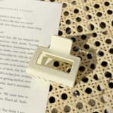 F | ヘアクリップ まとめ髪 髪飾り バレッタ ループ | Doux Belle 