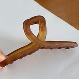 ブラウン | マットテクスチャーヘアクリップ【韓国ファッション】 | Girly Doll