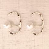 シルバー | イヤーカフ風変形メタルラインピアス シルバー ゴールド | FACION