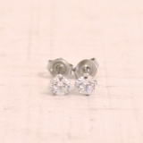 シルバー／4ｍｍ | 1粒キュービックジルコニアステンレスピアス | FACION