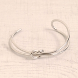 シルバー | ノットリボンバングルブレスレット 結び目アシメデザイントレンドインスタ ブレス | FACION