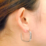 スクエアメタルフープピアス シルバーゴールド | FACION | 詳細画像5 