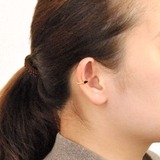 片耳用 スクエアストーンイヤーカフ 軟骨ピアスシルバーゴールド | FACION | 詳細画像7 