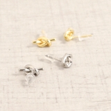 ツイストノットメタルピアス シルバーゴールド結びプチプラ | FACION | 詳細画像2 