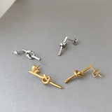 ノットラインバーステンレスピアス サージカルステンレス316L レディース | FACION | 詳細画像2 