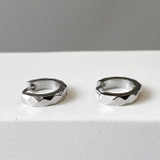 シルバー | ダイヤカットワンタッチフープピアス ステンレス アレルギー対応 | FACION