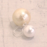 コットンパールリバーシブル樹脂イヤリング 大珠 ノンホールピアス | FACION | 詳細画像4 