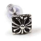 片耳ゴシックスタッドピアス ユリ クロス | FACION | 詳細画像4 