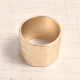 幅広エンボスソフトメタルリング 指輪 シルバー | FACION | 詳細画像2 