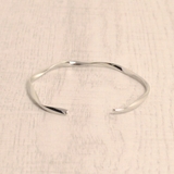 スリムウェーブメタルバングルブレスレット 曲線 歪み | FACION | 詳細画像2 