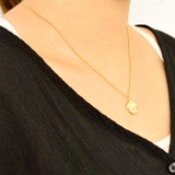 エンボスメタルネックレス コインメダルプチペン定番ペンダント人気トレンド | FACION | 詳細画像8 