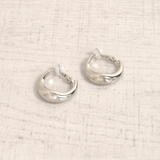 シルバー | 変形プランプメタルフープイヤリング 軟骨ピアスノンホールピアスゆがみ | FACION