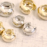 幅広ロールワンタッチフープピアス  開閉式プチプラメタルシルバーゴールド | FACION | 詳細画像1 