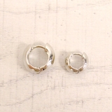 幅広ロールワンタッチフープピアス  開閉式プチプラメタルシルバーゴールド | FACION | 詳細画像2 