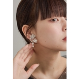 シルバー | niana ニアナ パールフラワーイヤリング | Fashion Letter