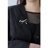 シルバー | niana ニアナ ラインリボンブローチ | Fashion Letter