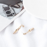 ねじり ゴールド ピアス | gulamu jewelry | 詳細画像12