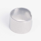 イヤーカフ 6mm幅 シンプル | ピアス専門店HOMESLICEPRODUCTIONS | 詳細画像4