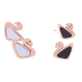 ピアス サージカルステンレス スワン シェル 1ペア レディース 両耳用 | ピアス専門店HOMESLICEPRODUCTIONS | 詳細画像1 