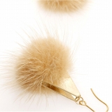 ピアス サージカルステンレス トライアングルプレート＆ファーチャーム | ピアス専門店HOMESLICEPRODUCTIONS | 詳細画像3 