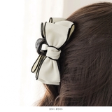 【ホワイト】 | パイピングリボンヘアクリップ | JULIA BOUTIQUE