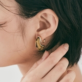 ブラウン | カーブドロップマーブルイヤリング 小物 韓国アクセサリー | kirakiraShop