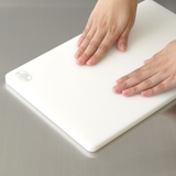 まな板 エラストマーやわらか抗菌まな板 EKW | livingut | 詳細画像3 