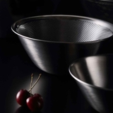 柳宗理 手付きざる 19cm | livingut | 詳細画像5 