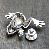 張り付きカエルのピンブローチ | lunolumo | 詳細画像4