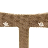 キュービックジルコニアのスタッドピアス | lunolumo | 詳細画像2 