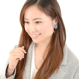 オメガデザインの大ぶりイヤリング | lunolumo | 詳細画像2