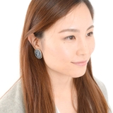 オメガデザインの大ぶりイヤリング | lunolumo | 詳細画像3