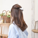 マーブルカラーの大きめサンカククリップ ヘアー | lunolumo | 詳細画像2 