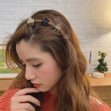 モダンフラワーミニヘアクリップ | LUPIS | 詳細画像2