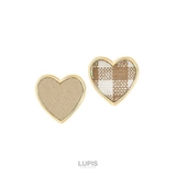 ベージュ | チェック柄ハートイヤリング【クリップ式】 | LUPIS