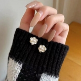 【S925ポスト】ブランシュフラワーピアス | LUPIS | 詳細画像4