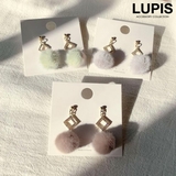 スクエアフレーム×ポンポンファーピアス 【プチプライス ふわふわ | LUPIS | 詳細画像1