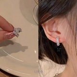 ≪1個入/片耳用≫スクエアカットビジューフープピアス | LUPIS | 詳細画像4 