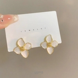エレガンスフラワーピアス | LUPIS | 詳細画像3 