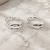 【S925ポスト】カットデザイントリプルラインフープピアス | LUPIS | 詳細画像2