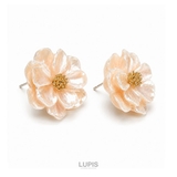 【S925ポスト】ピーチパールカラーフラワーピアス | LUPIS | 詳細画像2 
