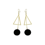 ブラック | ポンポンファートライアングルロングフックピアス  | LUPIS